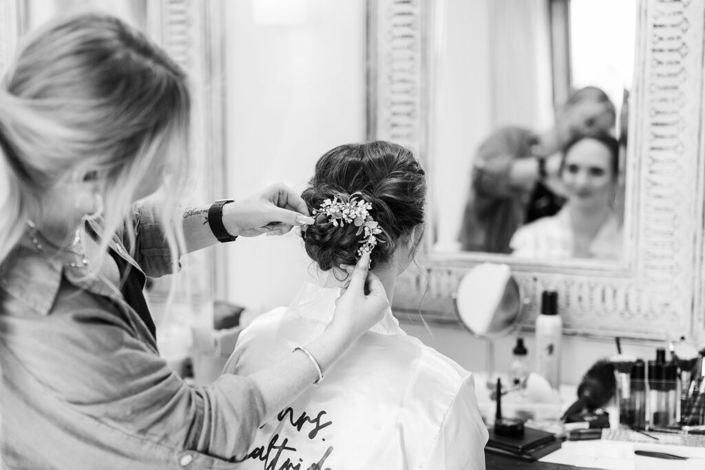 Bride getting ready, hairpiece placement | Emma Christine Creative